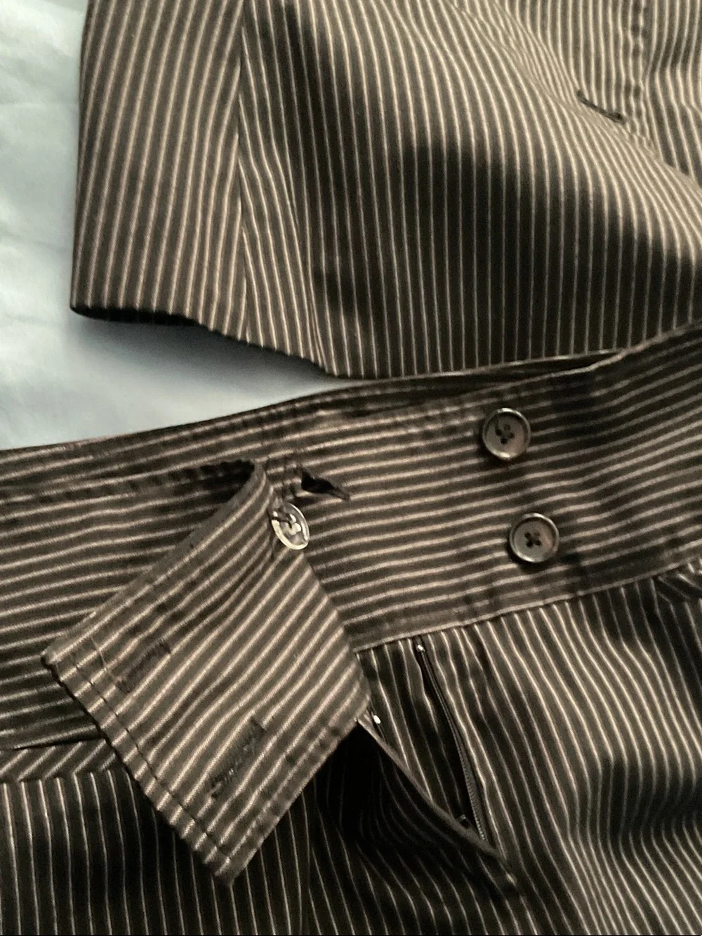 Larry Levine black pinstripe Bermuda Shorts - gray Stripe